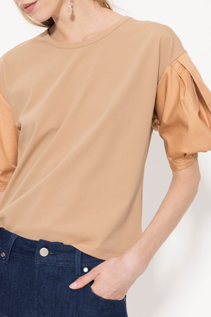 TOP GWEN Camel