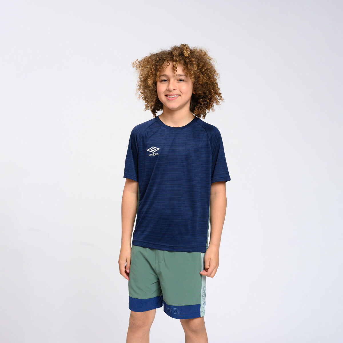 REMERA TRINY JUNIOR Umbro Junior - 01v 
