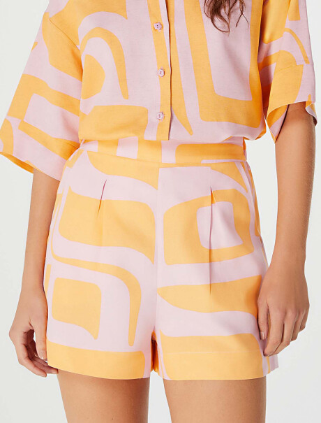SHORT FEMENINO ESTAMPADO NARANJA