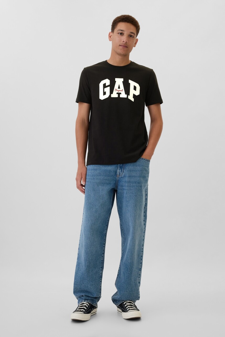 Remera Logo Gap Manga Corta Hombre True Black
