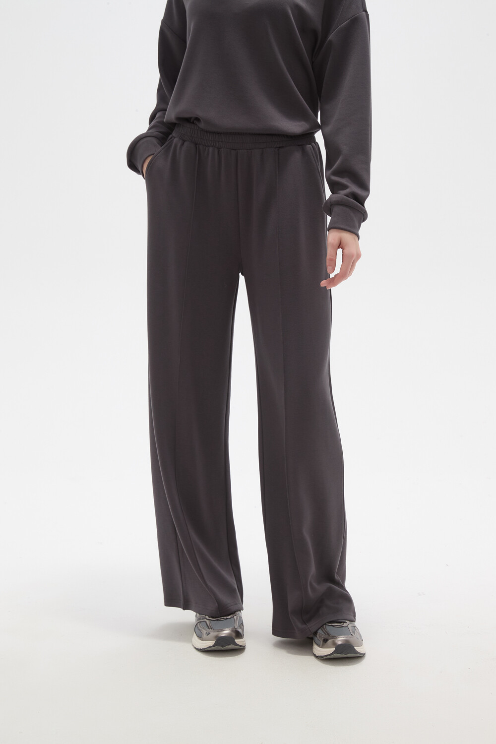 Pantalon Tolina Gris Oscuro