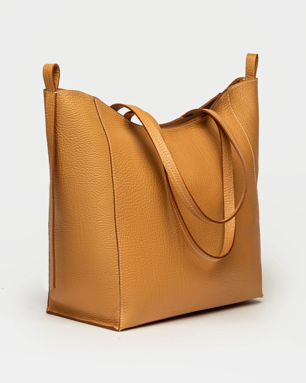 Shopper Cadiz en cuero graneado Cuoio