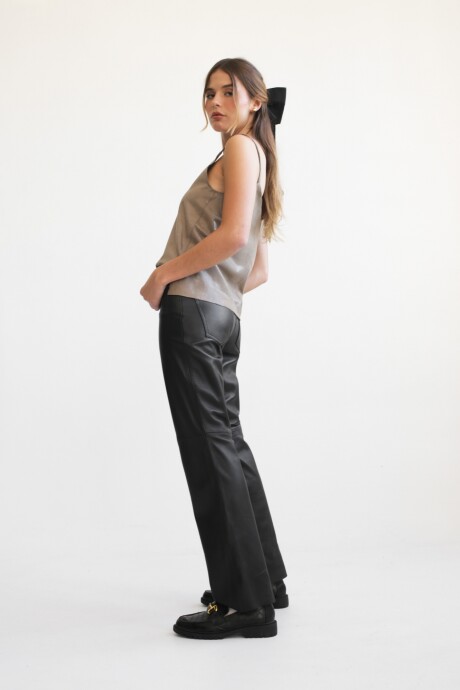 PANTALON CUERO WINDY NEGRO