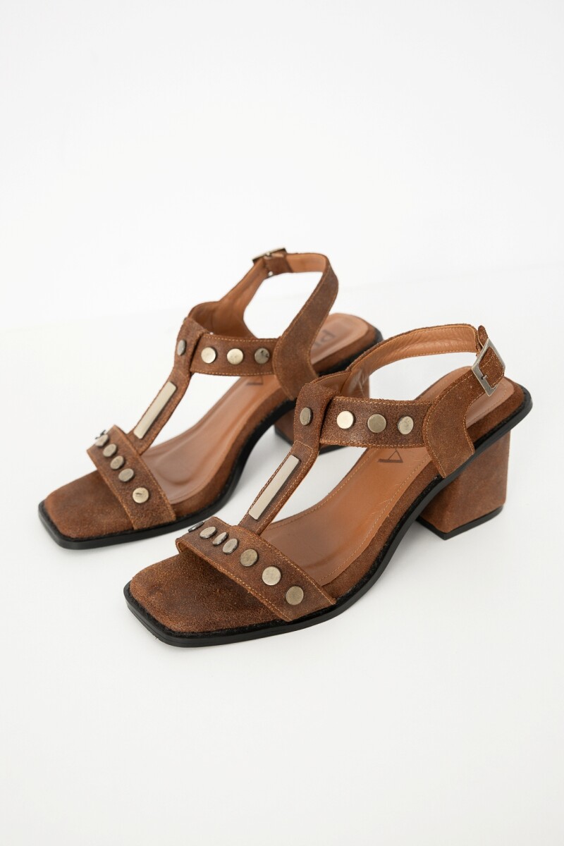 Sandalia Gardenia - Marron 