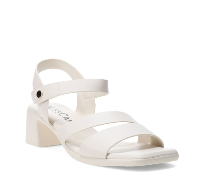 Sandalia JIMA con taco Off White