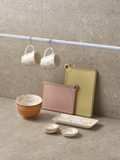 Taza VETLE Ø8xA10cm 35cl con flores Taza VETLE Ø8xA10cm 35cl con flores