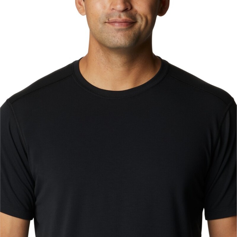 Remera Endless Trail Running Hombre BLACK