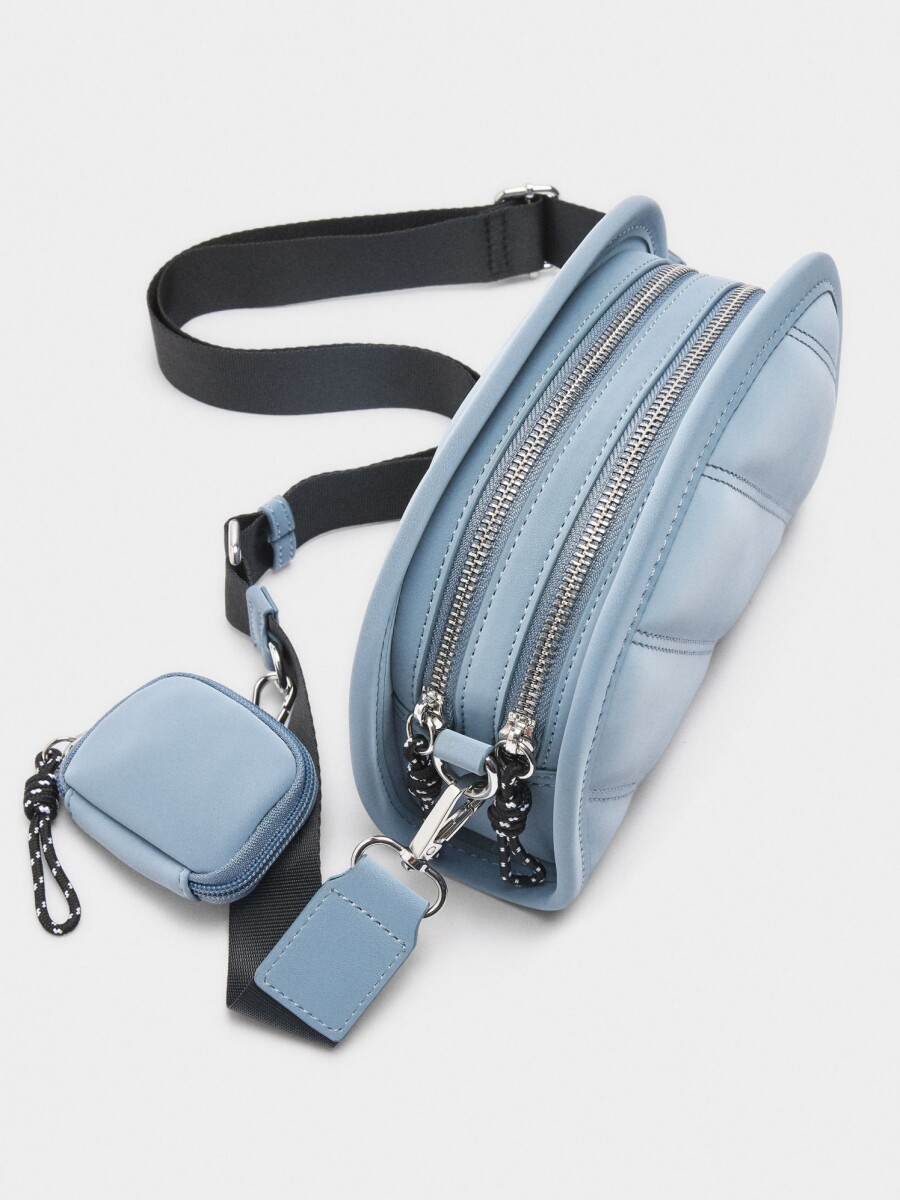 Bolso Bandolera Textura Suave Y Colgante azul