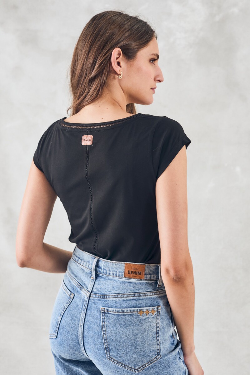 Remera Algodón Peinado Negro
