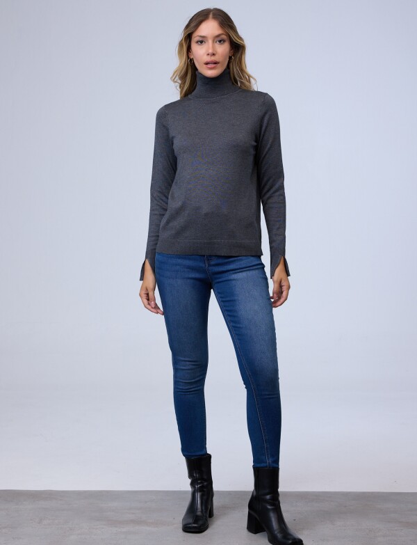 Polera Basica GRIS OSCURO