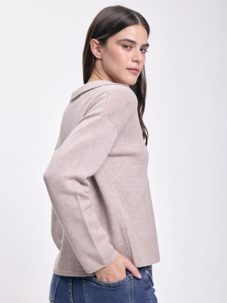 Buzo punto cuello polo Beige