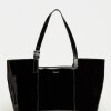 Bolso The Icon en cuero charol arrugado Negro