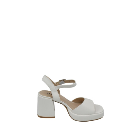 SANDALIA 35-40 OFF WHITE