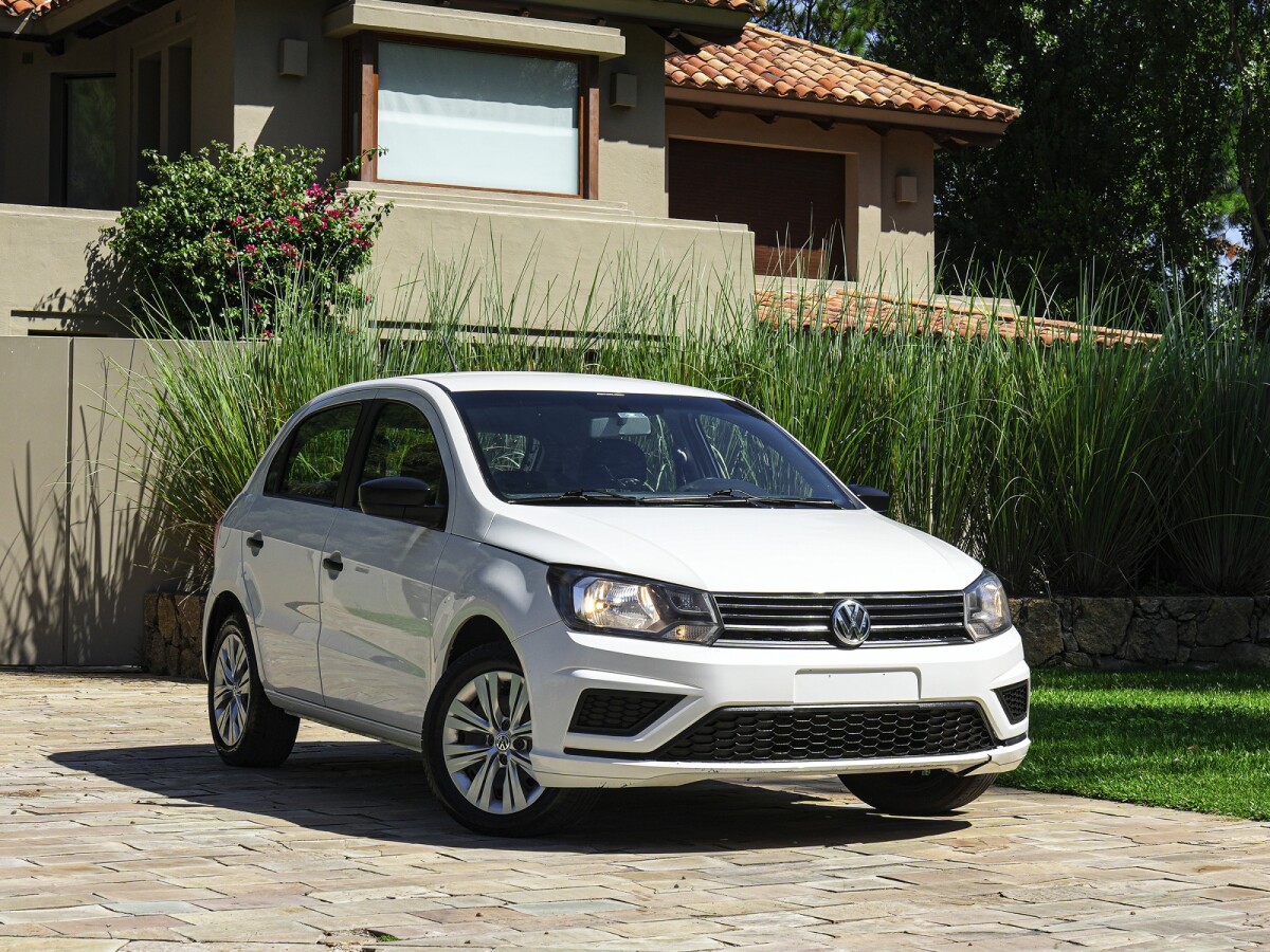 Volkswagen Gol Trendline 1.6 Extra Full | Permuta / Financia Volkswagen Gol Trendline 1.6 Extra Full | Permuta / Financia