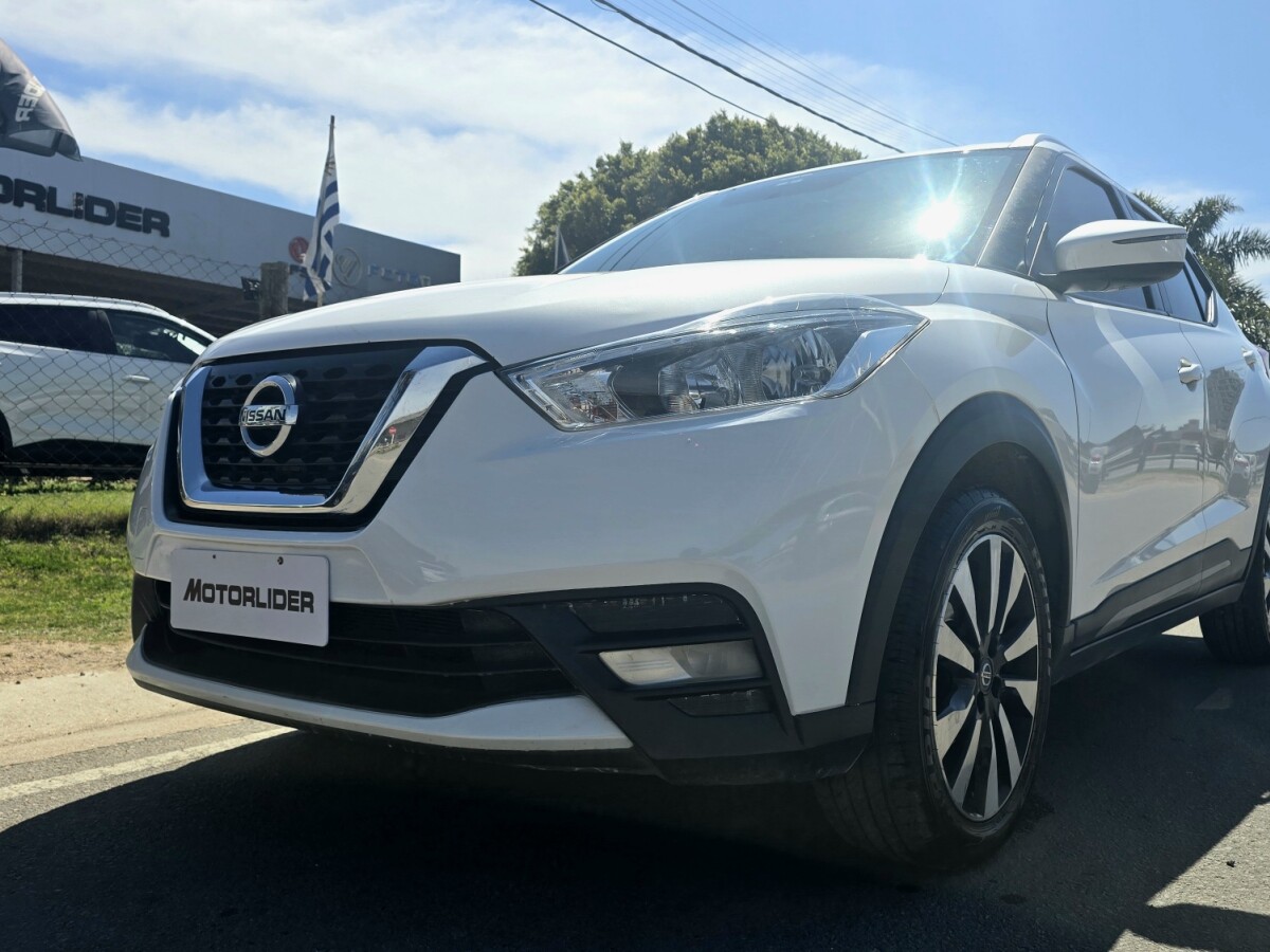 Nissan Kicks Exclusive EXCELENTE ESTADO | Permuta / Financia Nissan Kicks Exclusive EXCELENTE ESTADO | Permuta / Financia