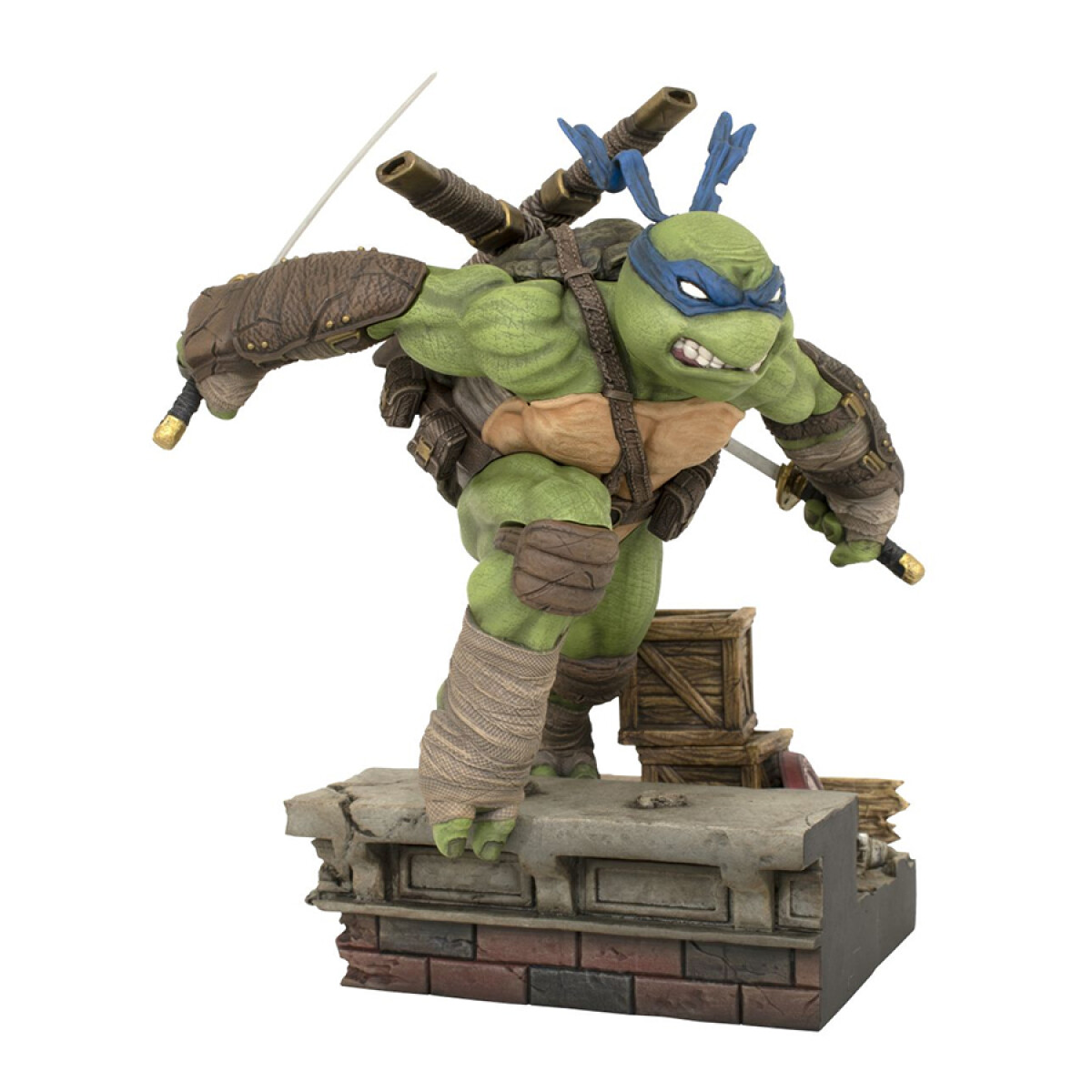 Diamond Select TMNT Leonardo PVC Diorama 
