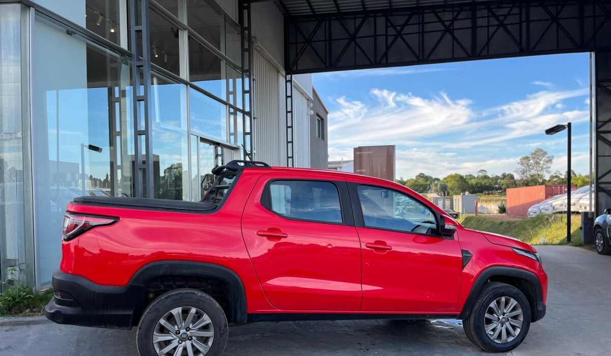 FIAT STRADA FREEDOM 1.4 DC MT - 2021 FIAT STRADA FREEDOM 1.4 DC MT - 2021