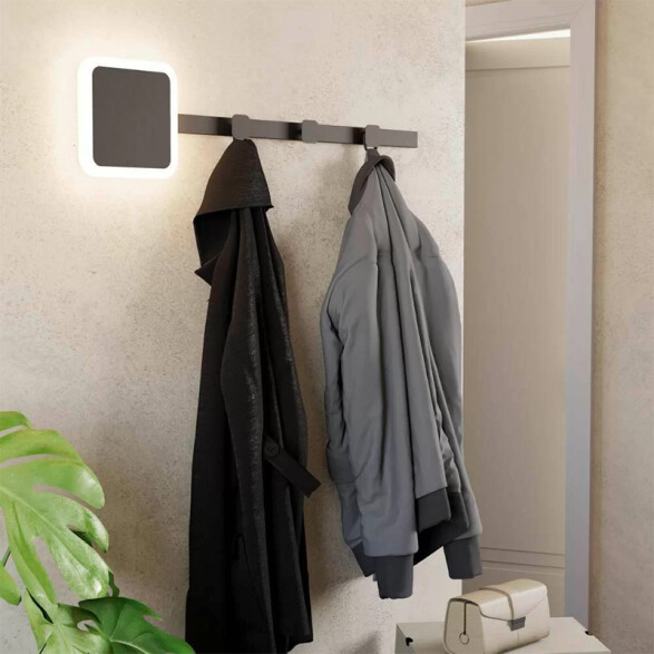 Perchero LED metálico negro 7,8W cálida CARTIGNANO EG3492