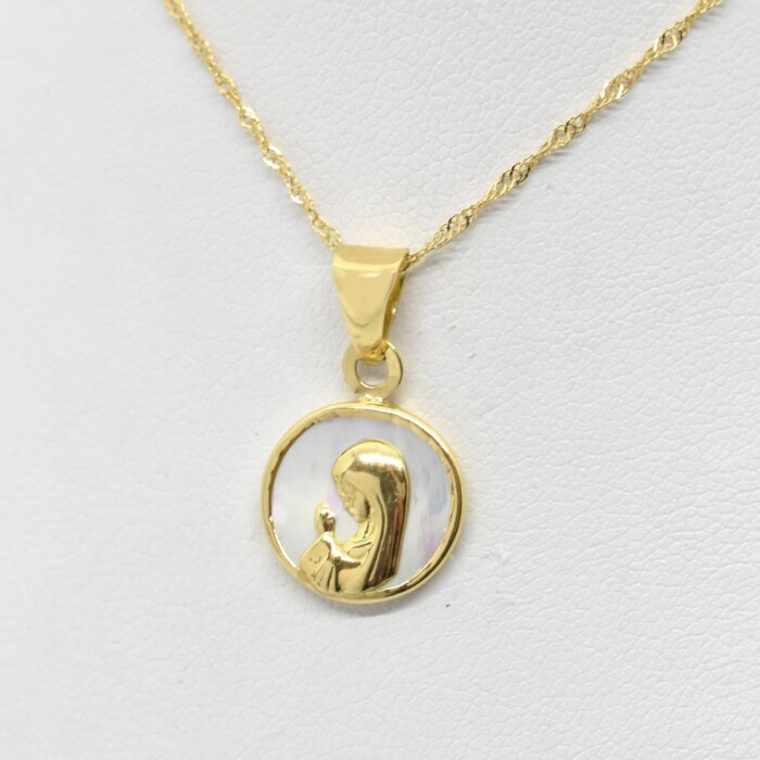 Cadena y Medalla en Oro 18Kilates con Nácar Virgen Cadena y Medalla en Oro 18Kilates con Nácar Virgen
