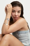 PULSERA RÍGIDA DE ALEACIÓN DE MATALES BAÑADO EN PLATA DE LEY ESTRUCTURA MANTARRAYA Pulsera