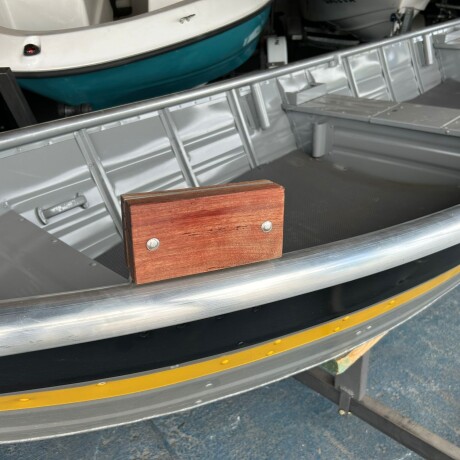 Bote Uai Surubim 400 Bote Uai Surubim 400