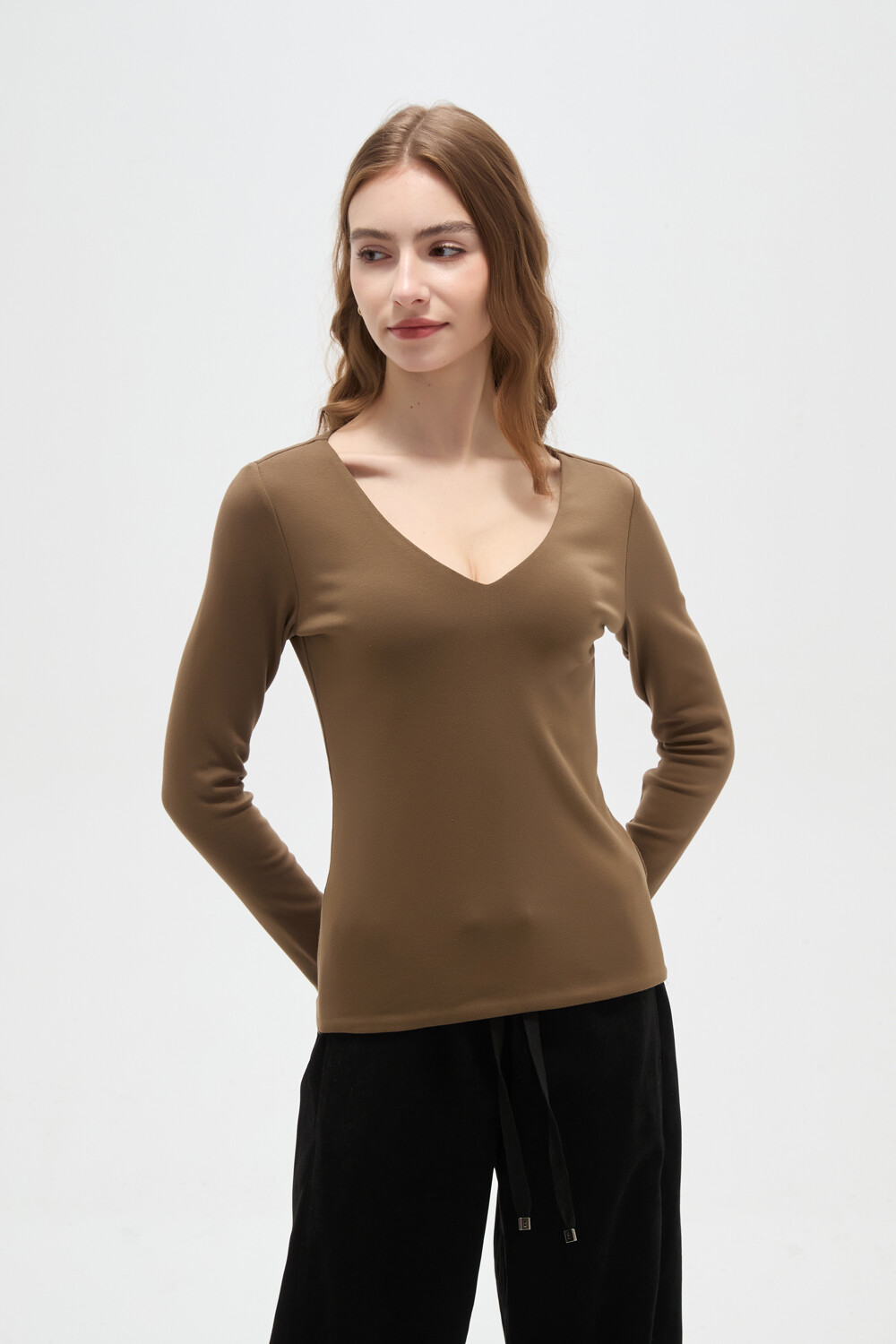 Remera Inhara Verde Oliva Oscuro