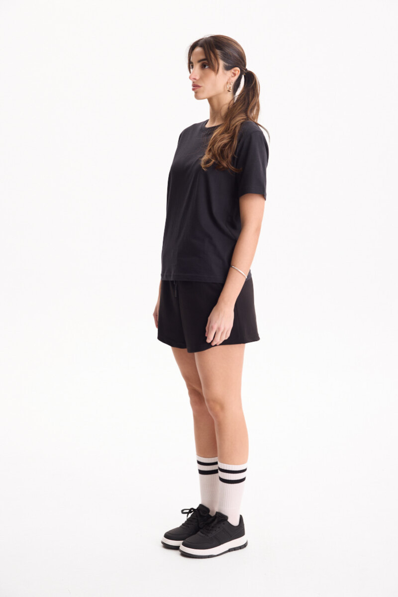 Remera Penny Negro