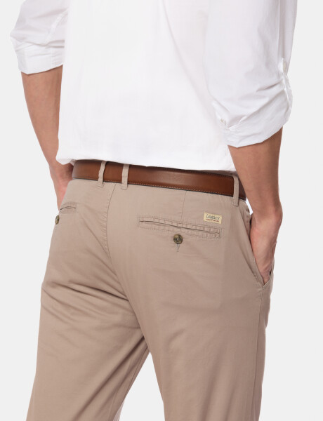 PANTALON CLÁSICO CON SPANDEX Beige
