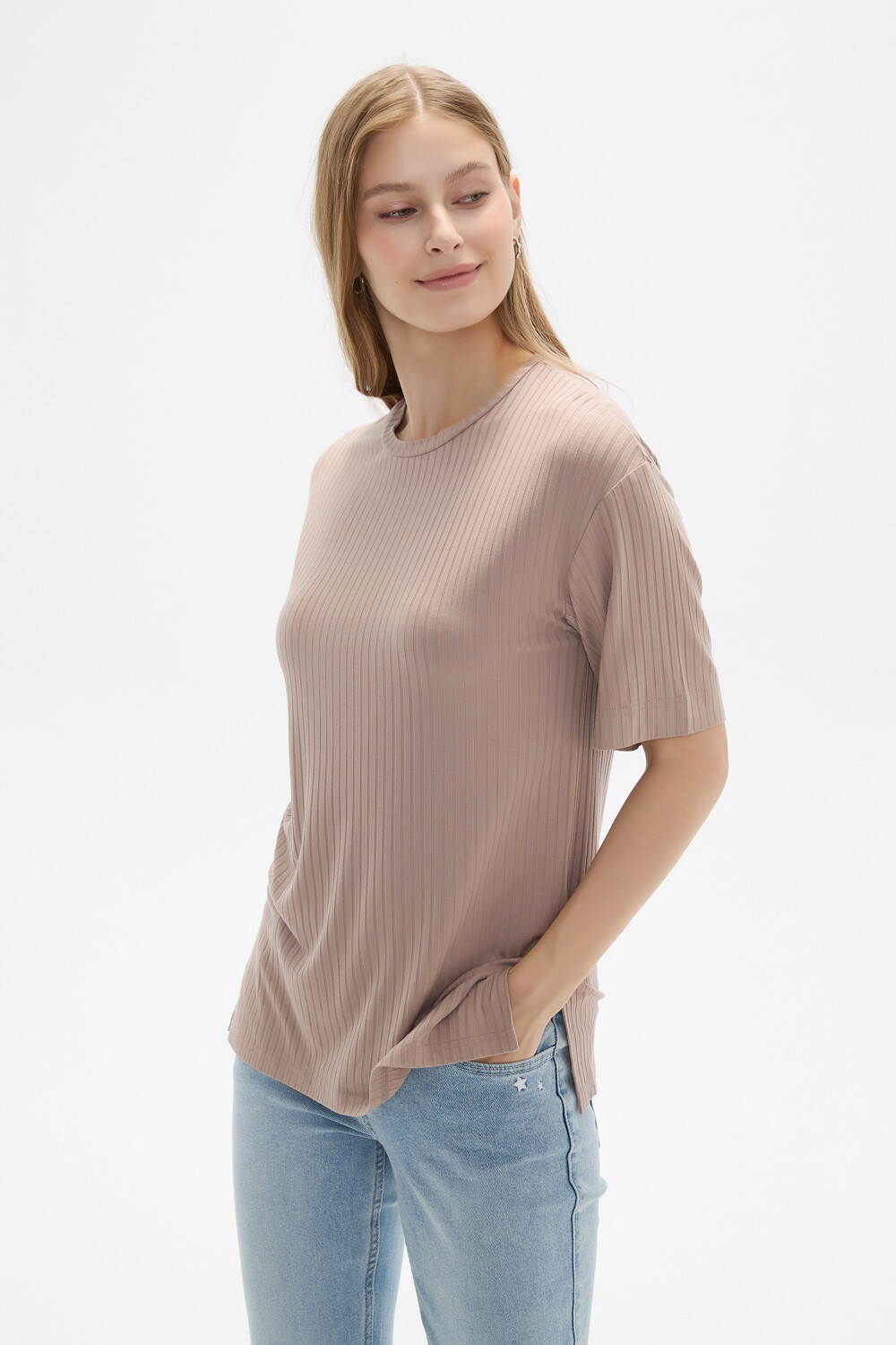 Remera Javid Taupe Claro