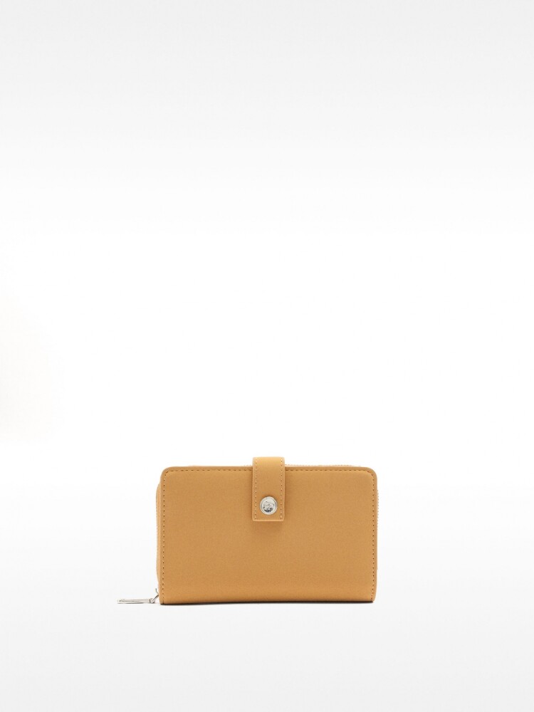 Cartera Con Textura Suave camel