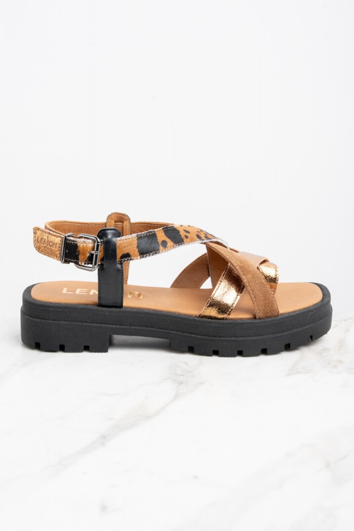 Sandalia Cuero Combinada Marrón