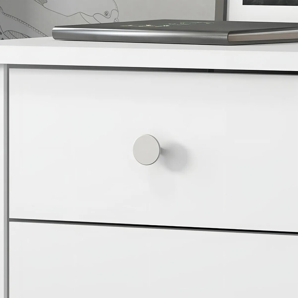 MESA DE LUZ O NOCHE TRES CAJONES CON PATAS MESA DE LUZ O NOCHE TRES CAJONES CON PATAS