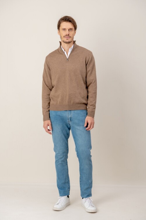 Sweater medio cierre Merino Tostado