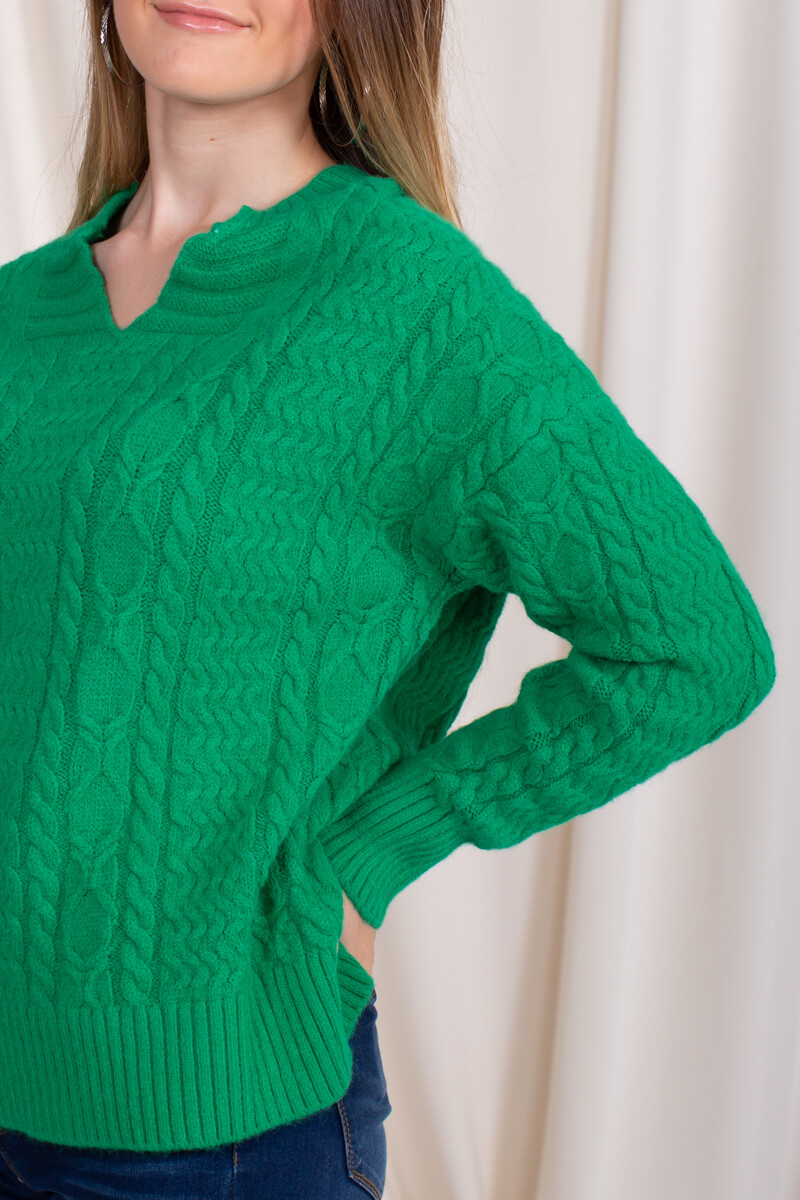 Sweater escote V con ochos Verde
