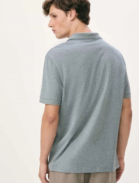 CAMISETA CON CUELLO TEXTURIZADA AZUL