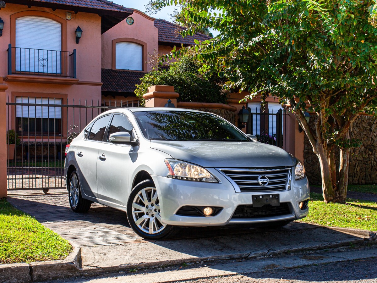 Nissan Sentra 1.8 Exclusive CVT Ex.Full | Permuta / Financia Nissan Sentra 1.8 Exclusive CVT Ex.Full | Permuta / Financia