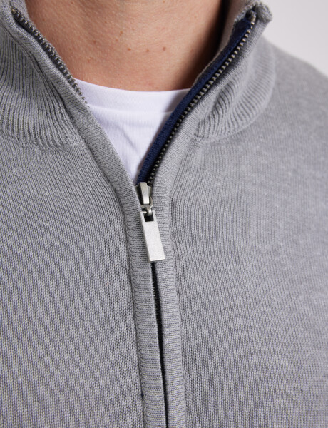 470656 CARDIGAN HARRINGTON LABEL Gris