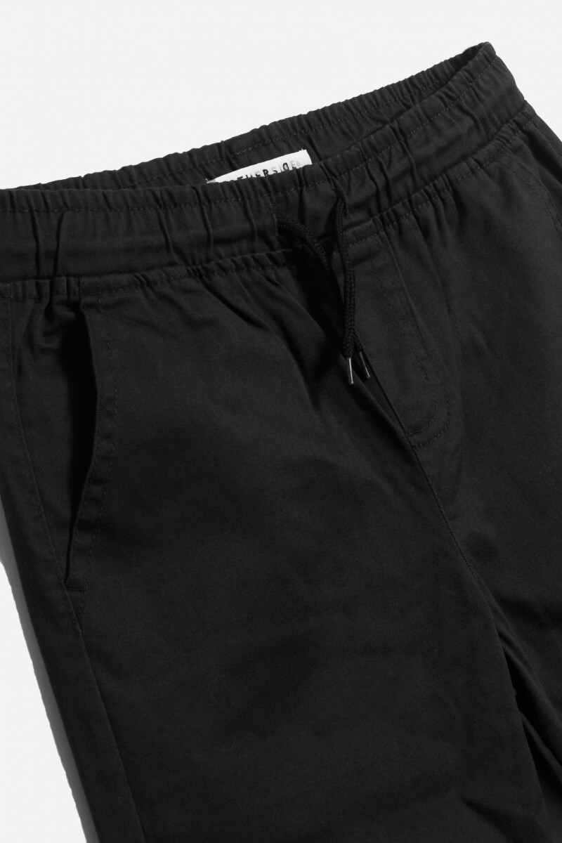 Jogger con elástico NEGRO