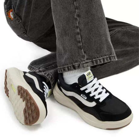 Championes Vans Ultrarange Neo VR3 Negro