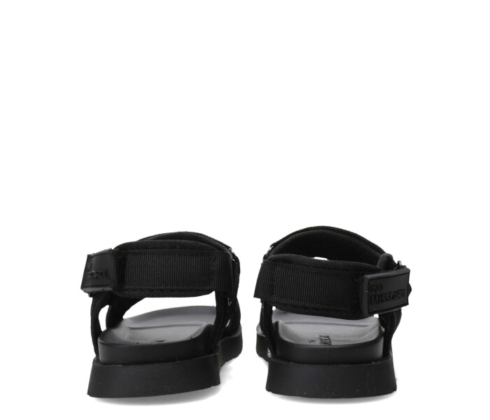 Sandalia LUMO estilo deportiva Black
