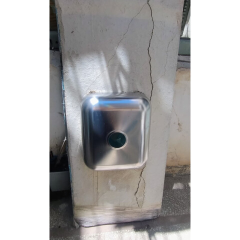 [OUTLET] Pileta Central de Acero Inoxidable y base en Hormigón Abollada 120 x 54 x 14,2 cm [OUTLET] Pileta Central de Acero Inoxidable y base en Hormigón Abollada 120 x 54 x 14,2 cm