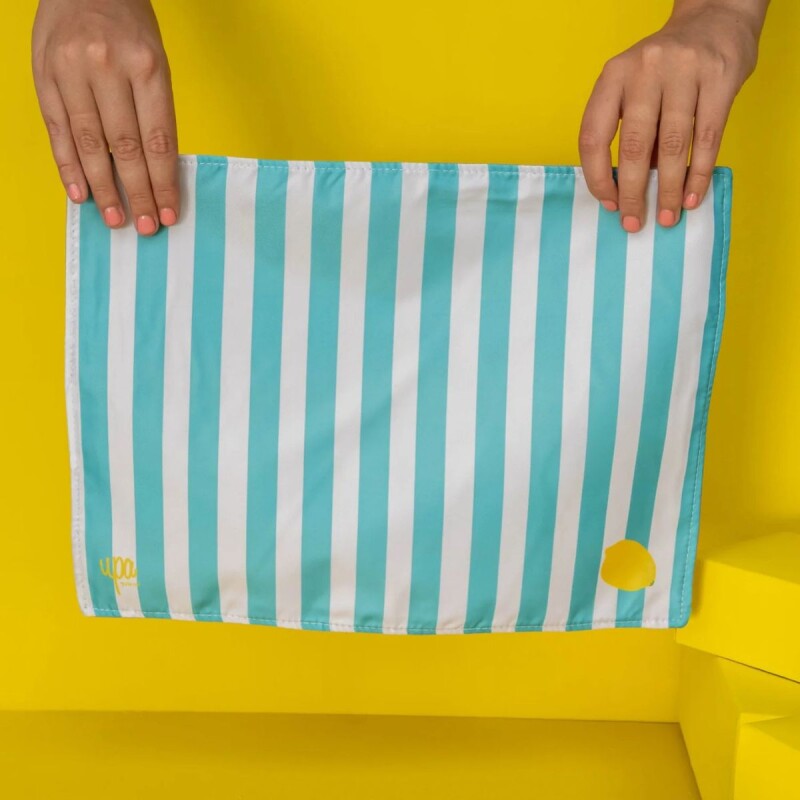 Individual impermeable Rayas Petróleo Limón