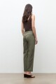 Pantalon recto verde oliva