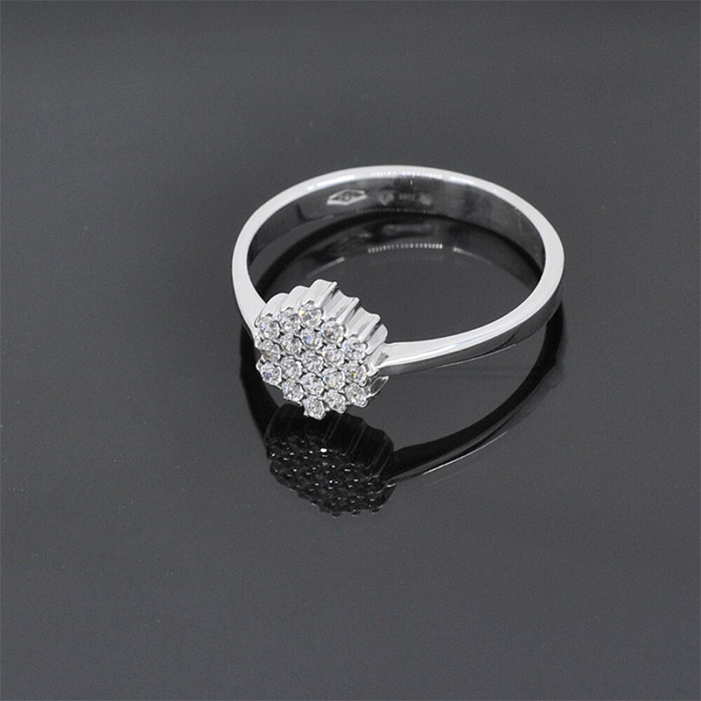 Anillo En Oro 18K Blanco Y Zirconias Anillo En Oro 18K Blanco Y Zirconias