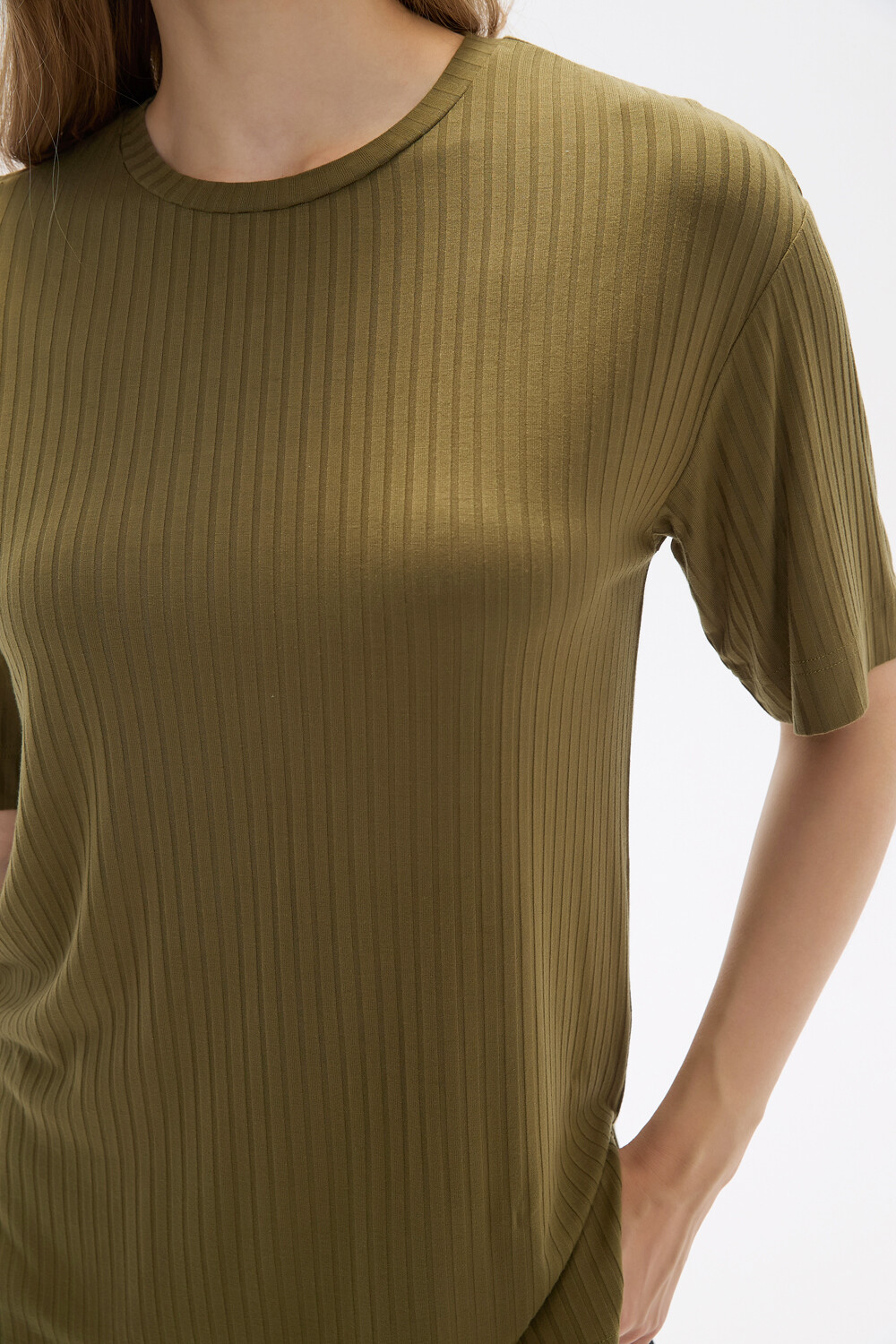 Remera Javid Verde Oliva