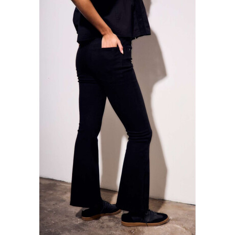 Jean Flare Negro