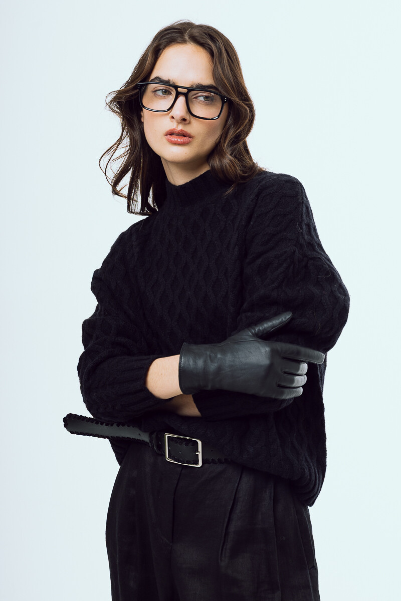 Nili Black