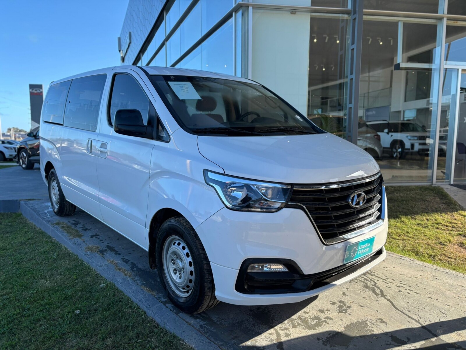 Hyundai H1 12Plz Minibus Diesel - 2019 
