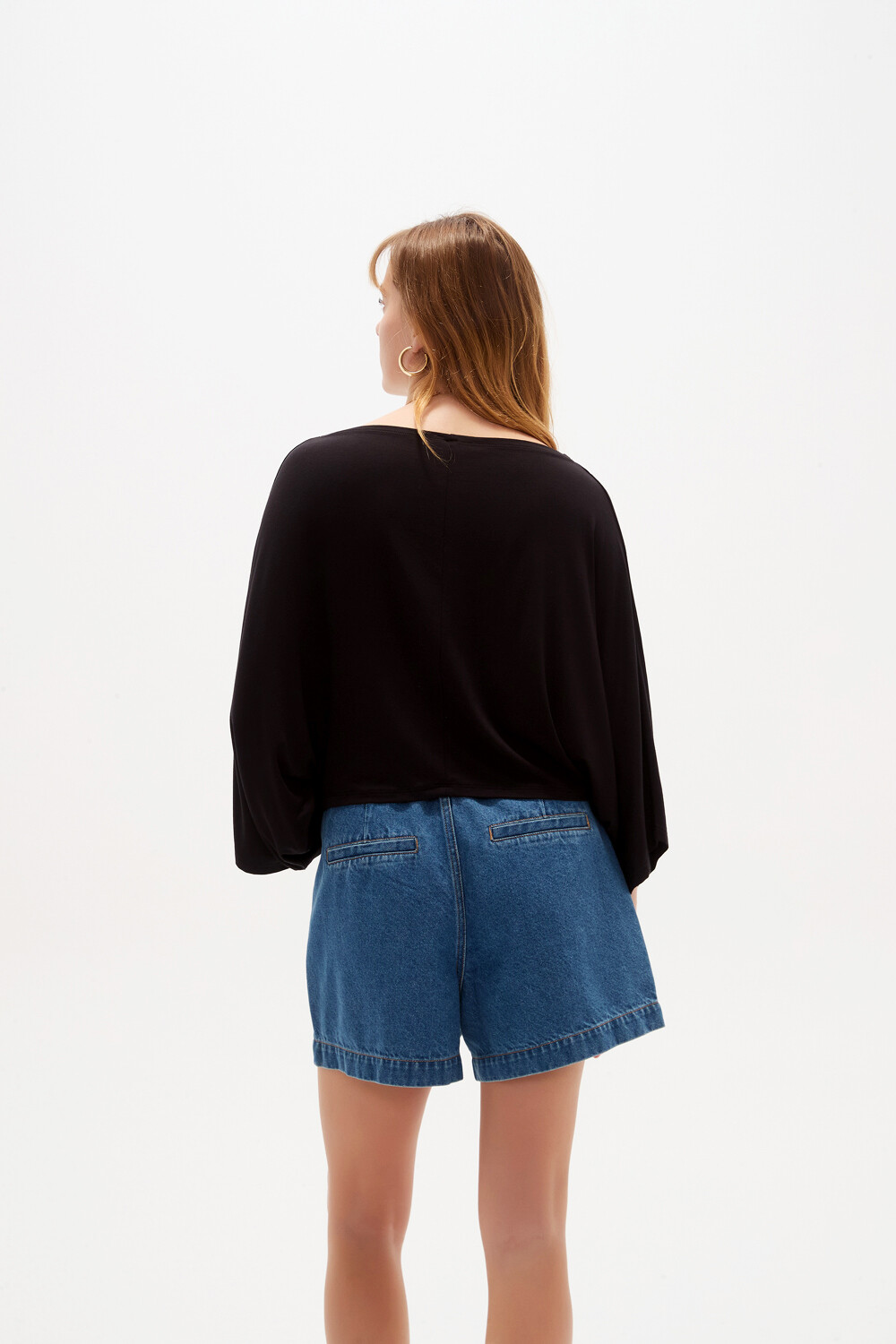 Remera Amapi Negro