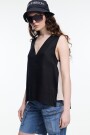 TOP ESCOTE V Negro